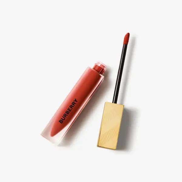 Burberry Kisses Liquid Matte 