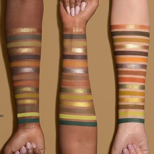 Natasha Denona Yucca Palette matte and shimmer green shades