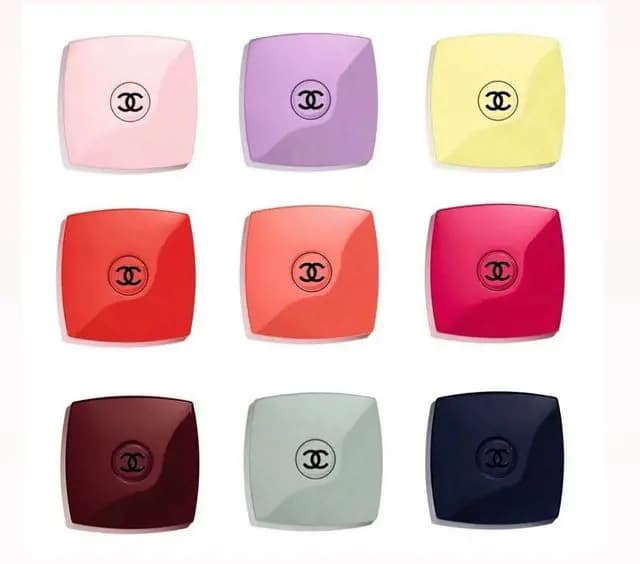 Chanel Limited-Edition Mirror Duo, LES PINCEAUX DE CHANEL, LA LIME À ONGLES