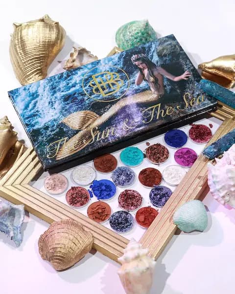 Bella Beauté Bar The Sun and The Sea Eyeshadow Palette