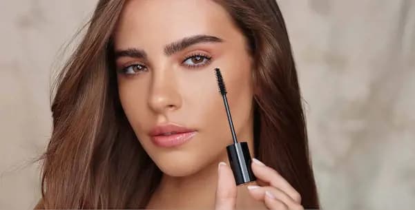  Anastasia Beverly Hills Lash Sculpt Lengthening + Volumizing Mascara