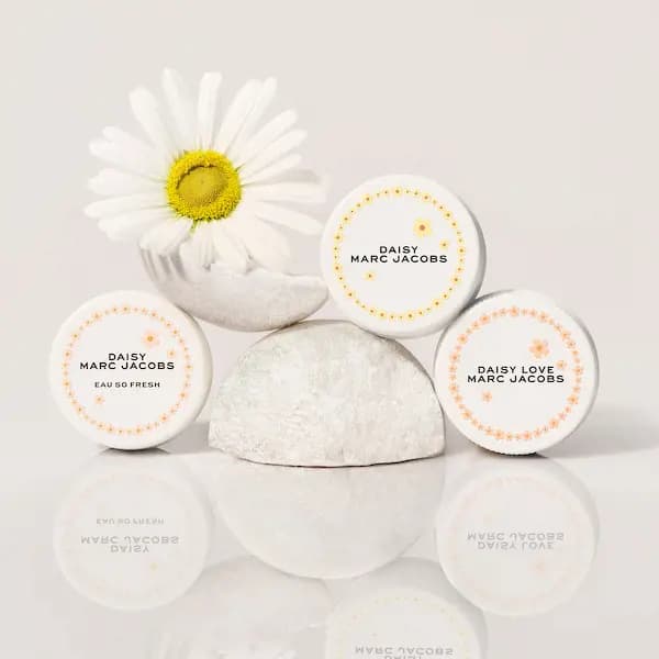 MARC JACOBS DAISY DROPS