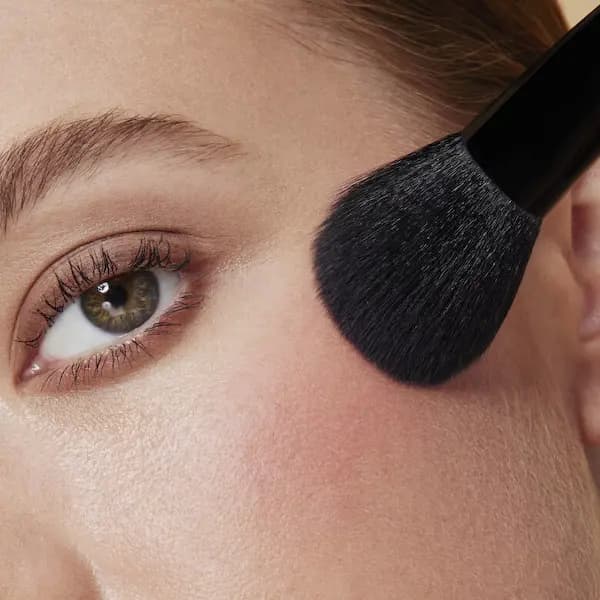 e.l.f. Full Face & Eye Brush Set brushes and face sponge