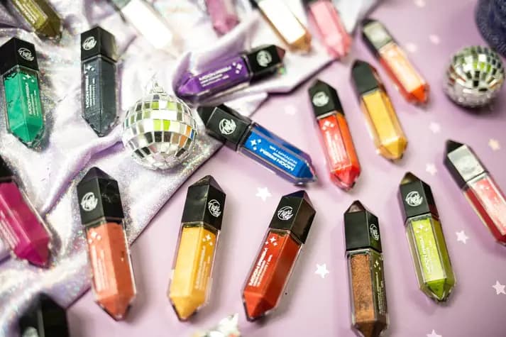Night City? Moon Prism Liquid Eyeshadow