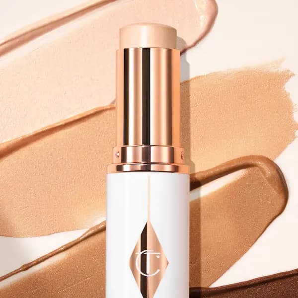 Charlotte Tilbury Unreal Skin Sheer Glow Tint Foundation
