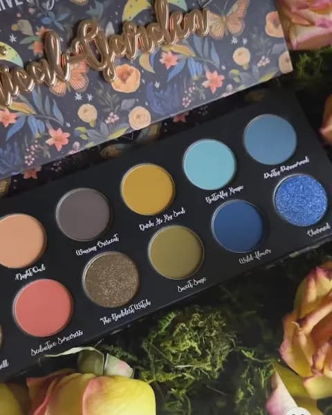 GIVE ME GLOW Cosmetics Mystical Garden Palette