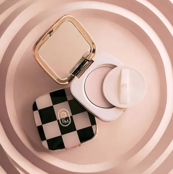 EM Cosmetics Portrait Mode Setting Powder