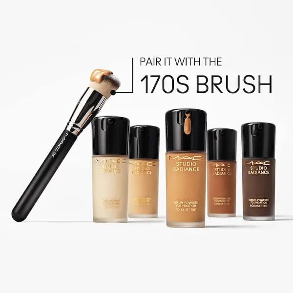 MAC Studio Radiance Serum-Powered Foundation