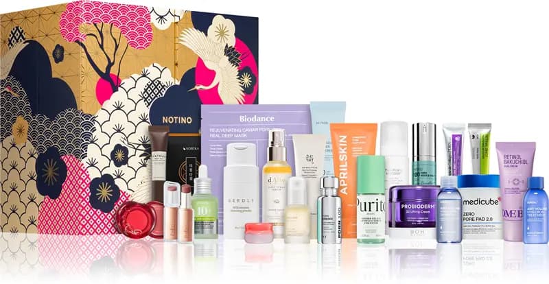 Japanese-print House of Korean Beauty box with premium K-beauty range including Biodance, d'Alba, Purito and medicube