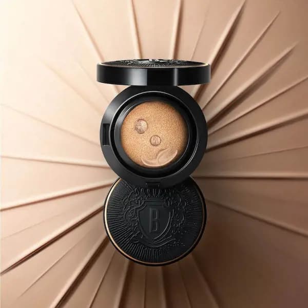 Bobbi Brown Weightless Skin Cushion Foundation SPF 40
