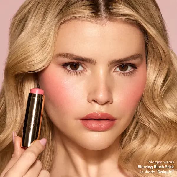 Iconic London Blurring Blush Cream to Powder Stick