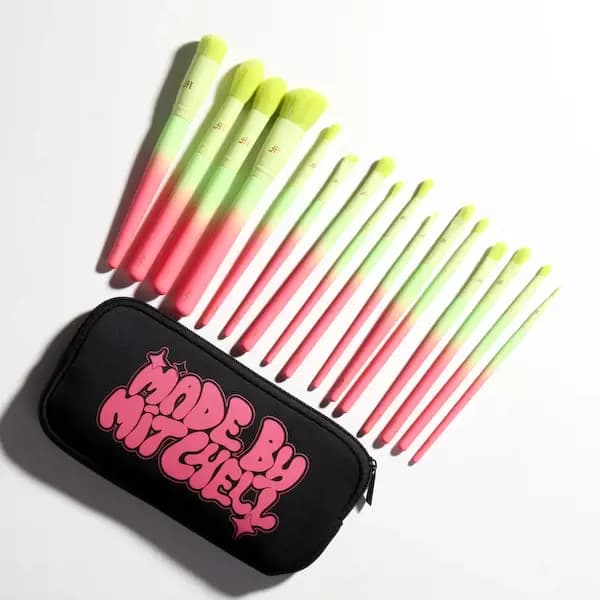 MADE BY MITCHELL 16-Piece Makeup Brush Set