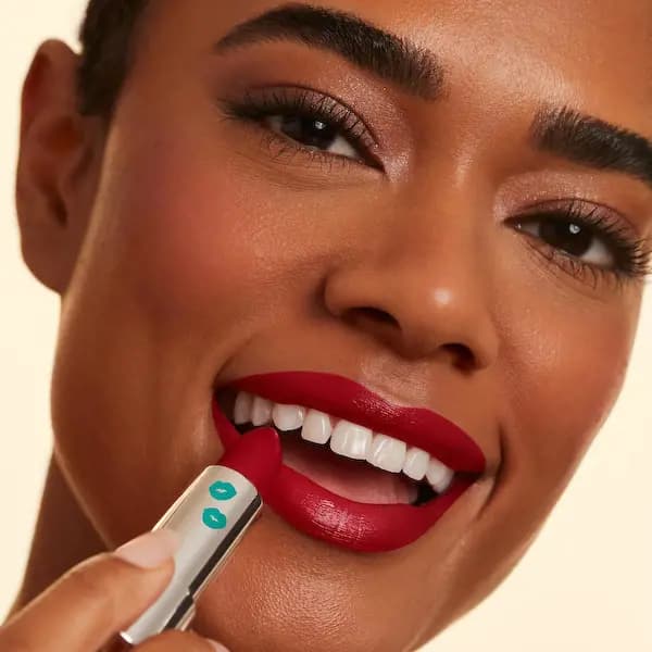 Thrive Causemetics Impact-Full™ Semi-Permanent Smoothing Lipstick