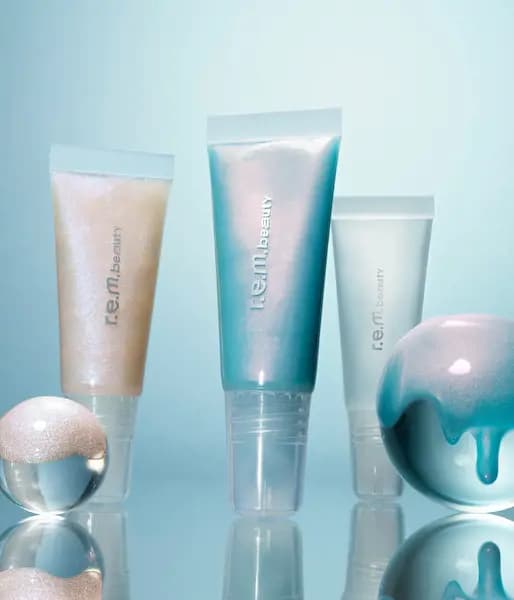 r.e.m. beauty New Limited Edition Holiday Makeup Sets