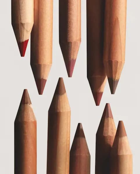 Kylie Cosmetics Precision Pout Lip Liners