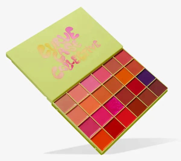 MADE BY MITCHELL Curve Case XL Cream Blusher Palette
