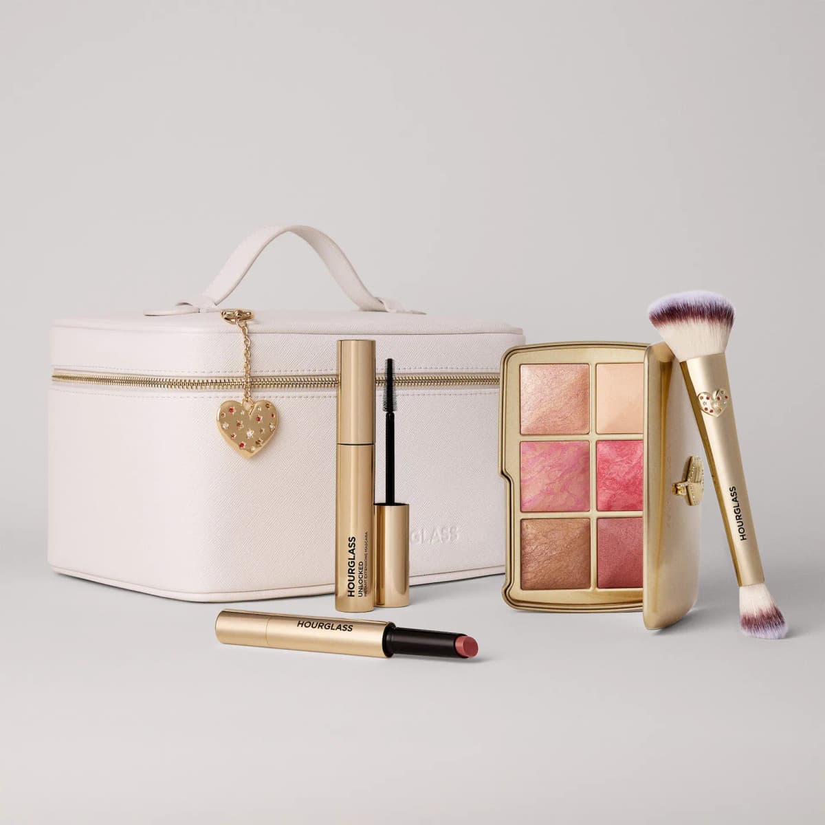 Hourglass Cosmetics Holiday Sets Just Dropped: The Bestseller & Travel Brush Sets Reviewed — image 7