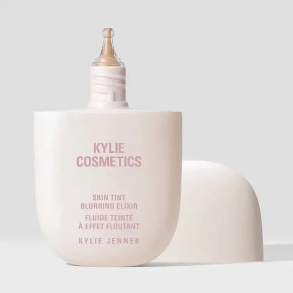 Kylie Cosmetics Skin Tint Blurring Elixir
