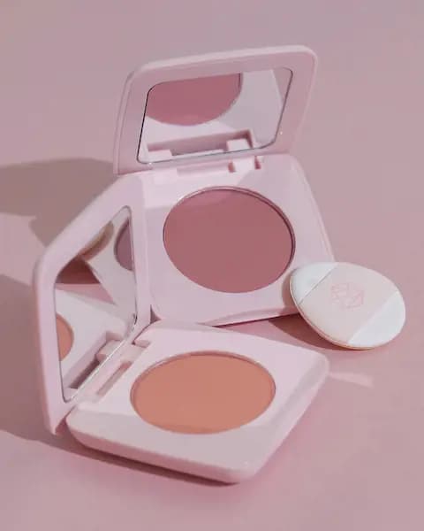 EM Cosmetics Pillow Plush Blush