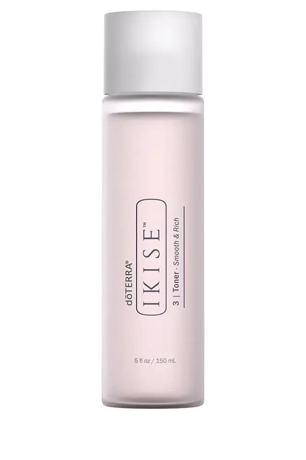 3 | Toner Smooth & Rich in a frosted pale pink bottle with white cap, 5 fl oz / 150 mL